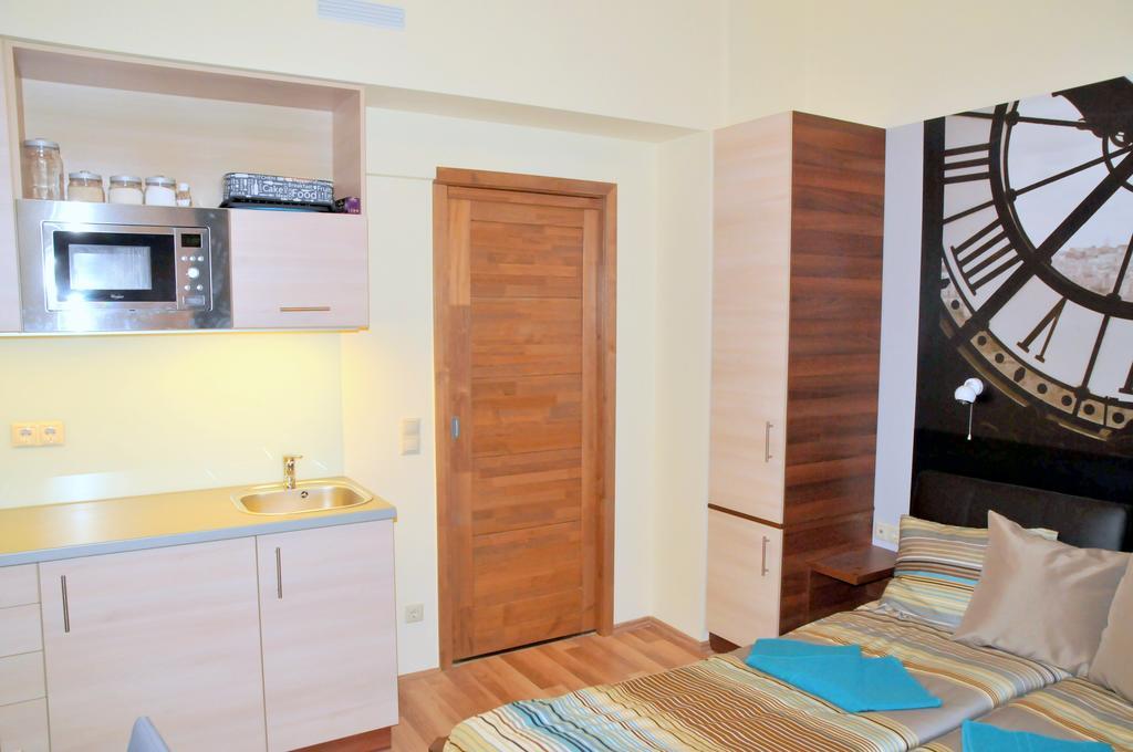 Frank & Fang Apartments — Photos 3